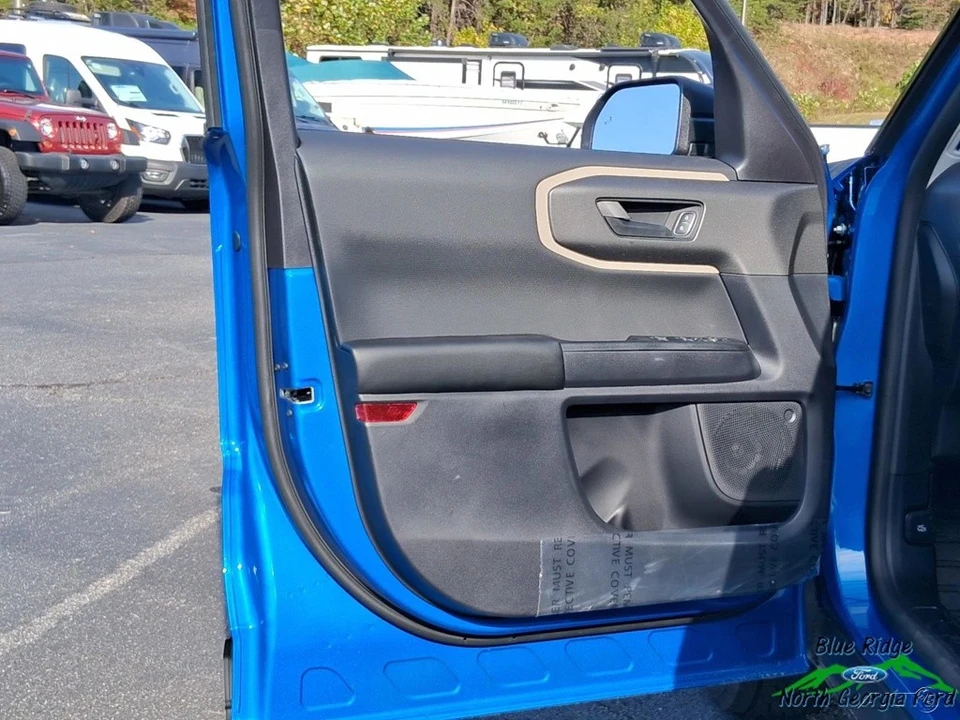 2025 Ford Bronco 6th Gen - Image 10 of 21