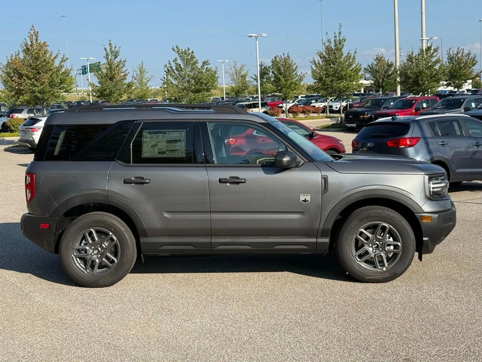 2025 Ford Bronco 6th Gen - Image 7 of 12