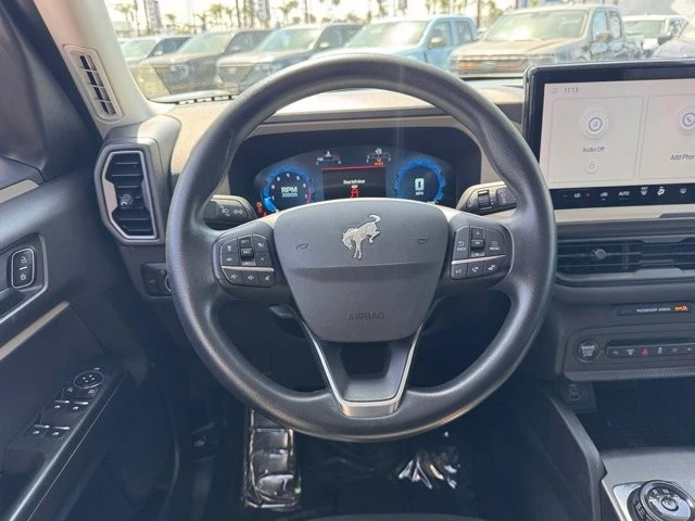 2025 Ford Bronco 6th Gen - Image 21 of 30