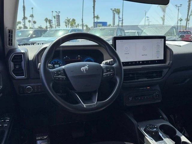 2025 Ford Bronco 6th Gen - Image 27 of 30