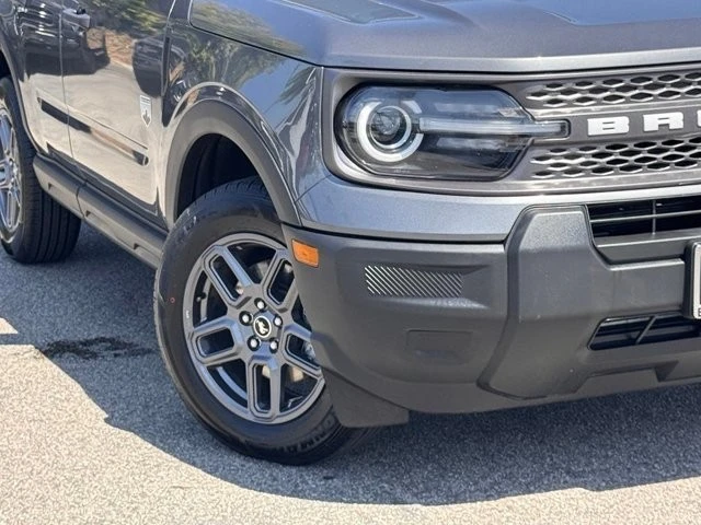 2025 Ford Bronco 6th Gen - Image 4 of 30