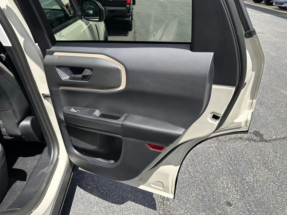 2025 Ford Bronco 6th Gen - Image 15 of 21