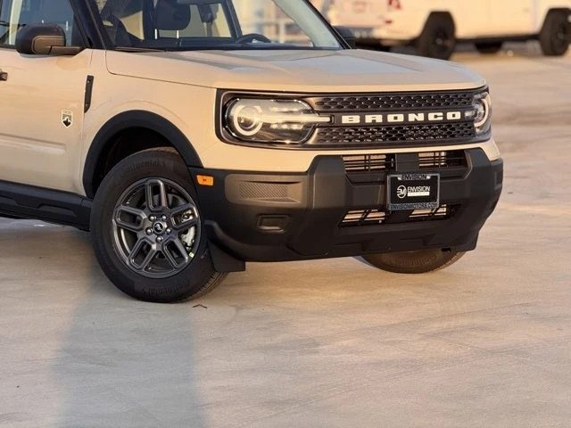2025 Ford Bronco 6th Gen - Image 3 of 12
