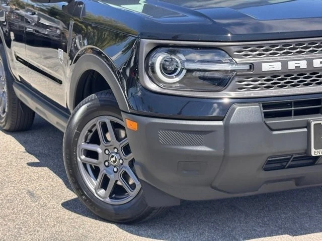 2025 Ford Bronco 6th Gen - Image 4 of 30