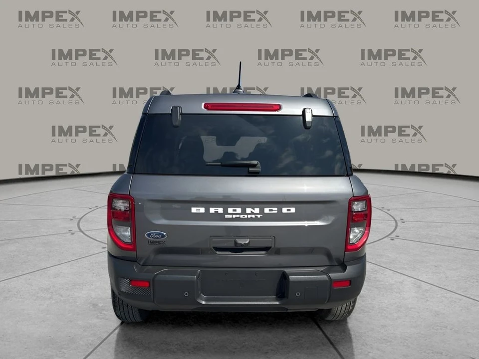 2025 Ford Bronco 6th Gen - Image 4 of 31