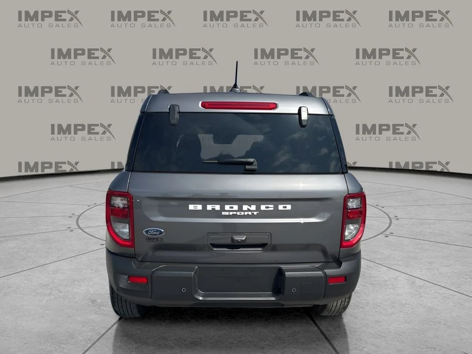 2025 Ford Bronco 6th Gen - Image 4 of 31