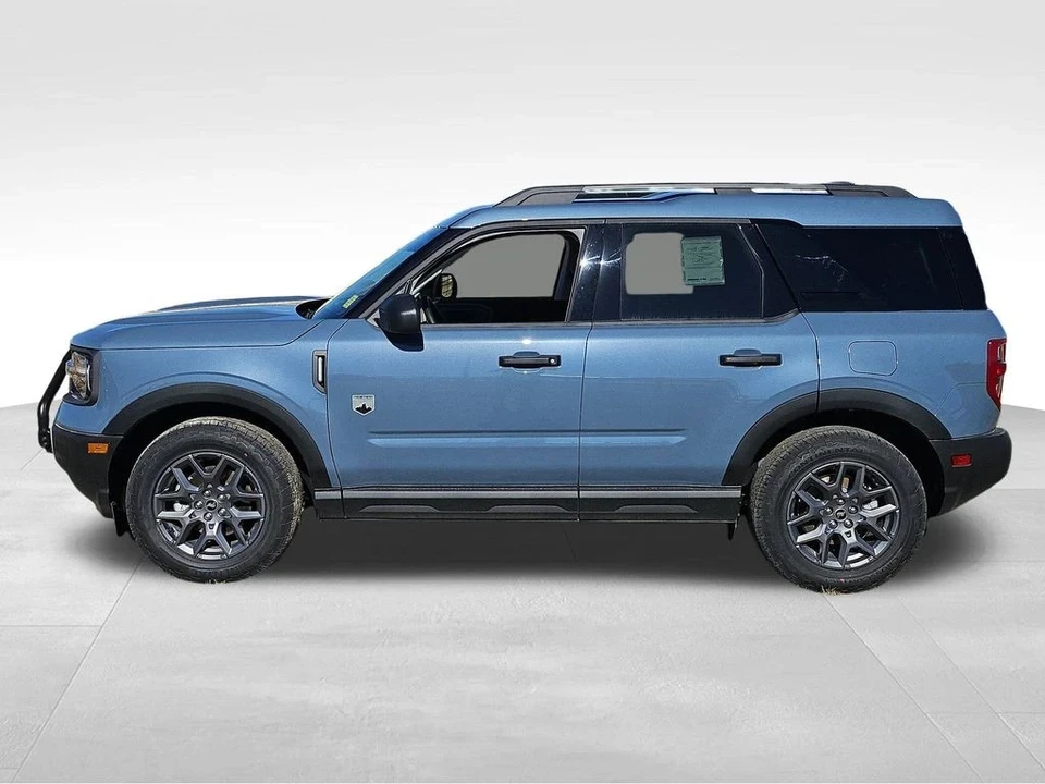 2025 Ford Bronco 6th Gen - Image 16 of 21