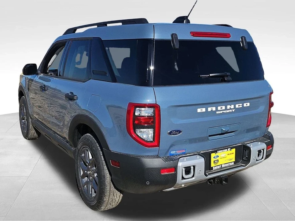 2025 Ford Bronco 6th Gen - Image 15 of 21