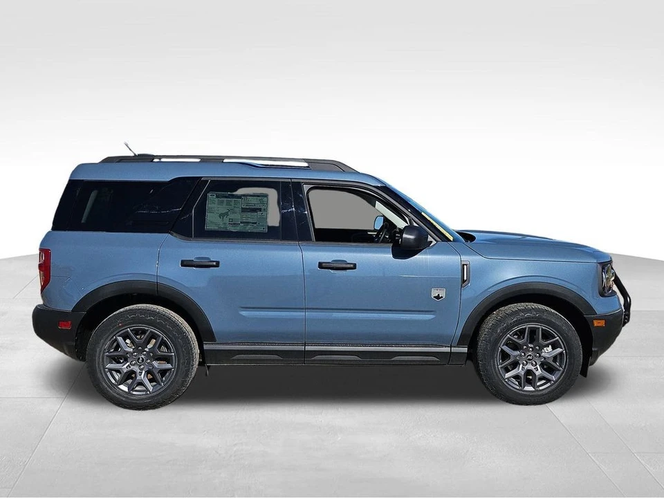 2025 Ford Bronco 6th Gen - Image 12 of 21