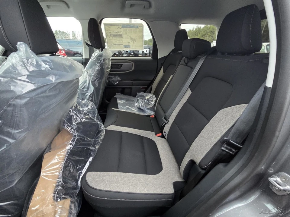 2025 Ford Bronco 6th Gen - Image 8 of 21