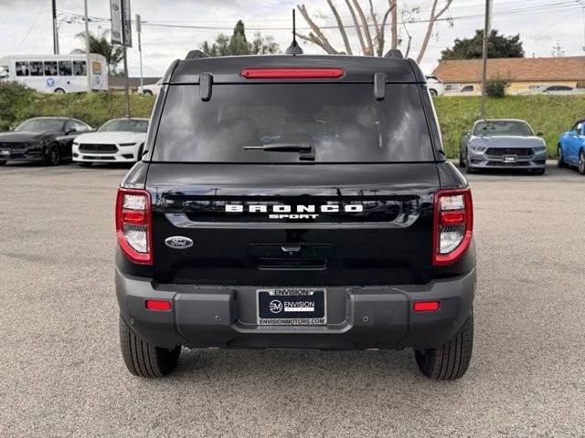 2025 Ford Bronco 6th Gen - Image 11 of 12