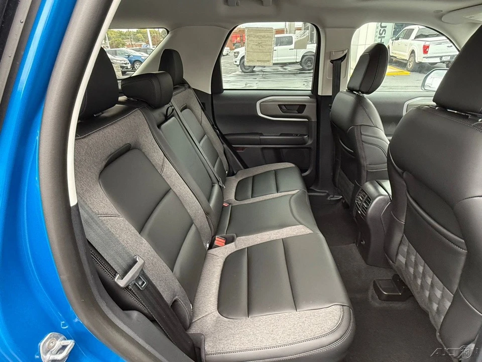 2025 Ford Bronco 6th Gen - Image 17 of 21