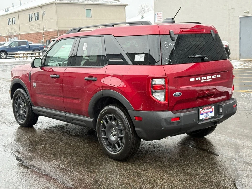 2025 Ford Bronco 6th Gen - Image 3 of 12