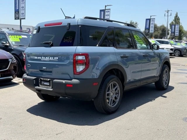 2025 Ford Bronco 6th Gen - Image 12 of 31