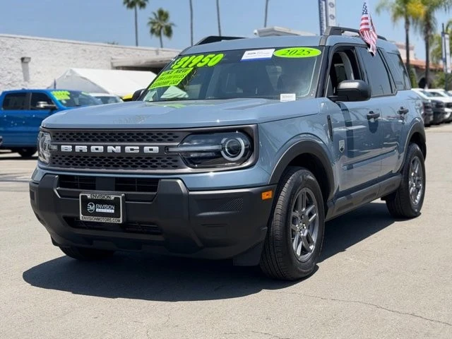 2025 Ford Bronco 6th Gen - Image 7 of 31