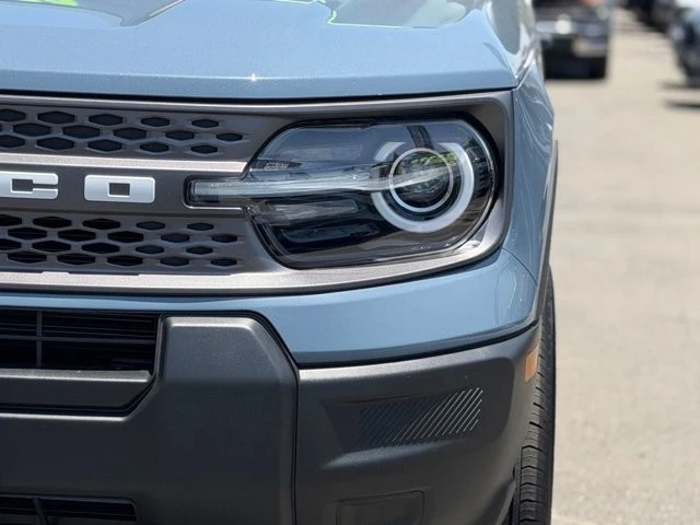 2025 Ford Bronco 6th Gen - Image 8 of 31