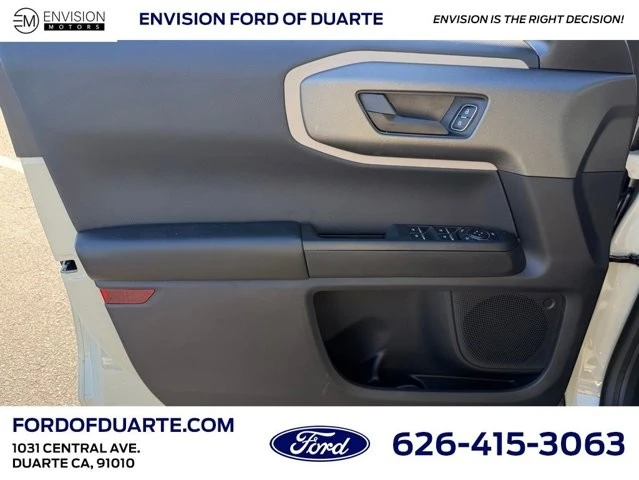 2025 Ford Bronco 6th Gen - Image 11 of 12