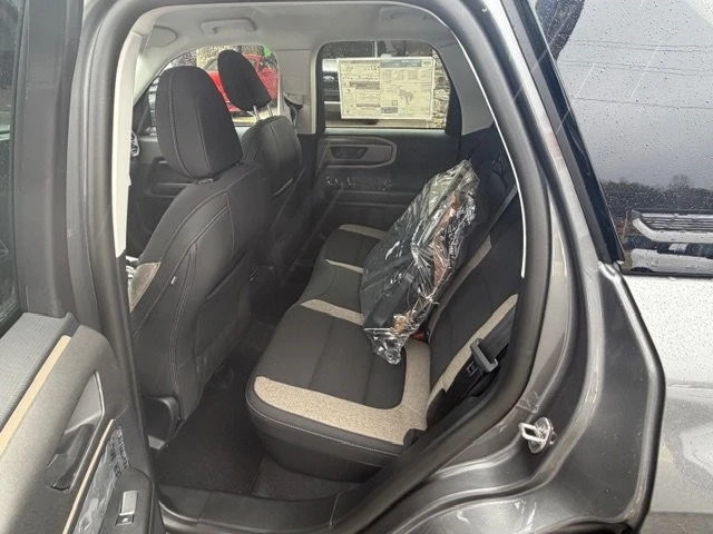 2025 Ford Bronco 6th Gen - Image 15 of 20
