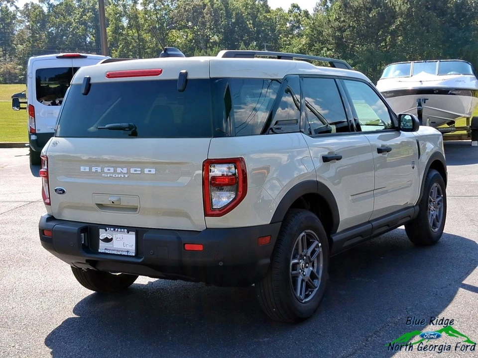 2025 Ford Bronco 6th Gen - Image 3 of 21