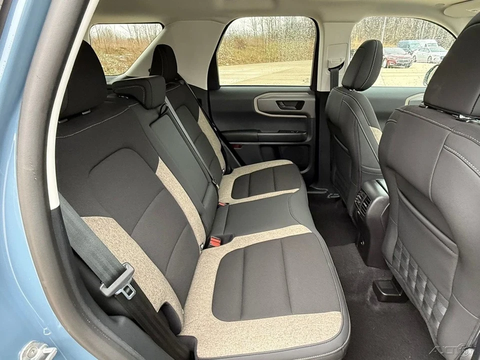 2025 Ford Bronco 6th Gen - Image 16 of 21