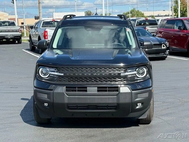 2025 Ford Bronco 6th Gen - Image 10 of 21