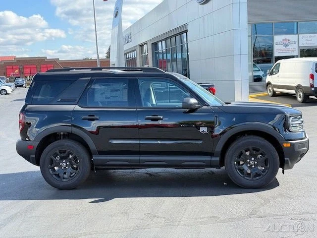 2025 Ford Bronco 6th Gen - Image 7 of 21