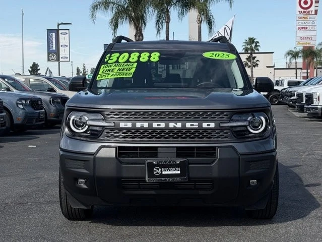 2025 Ford Bronco 6th Gen - Image 4 of 31