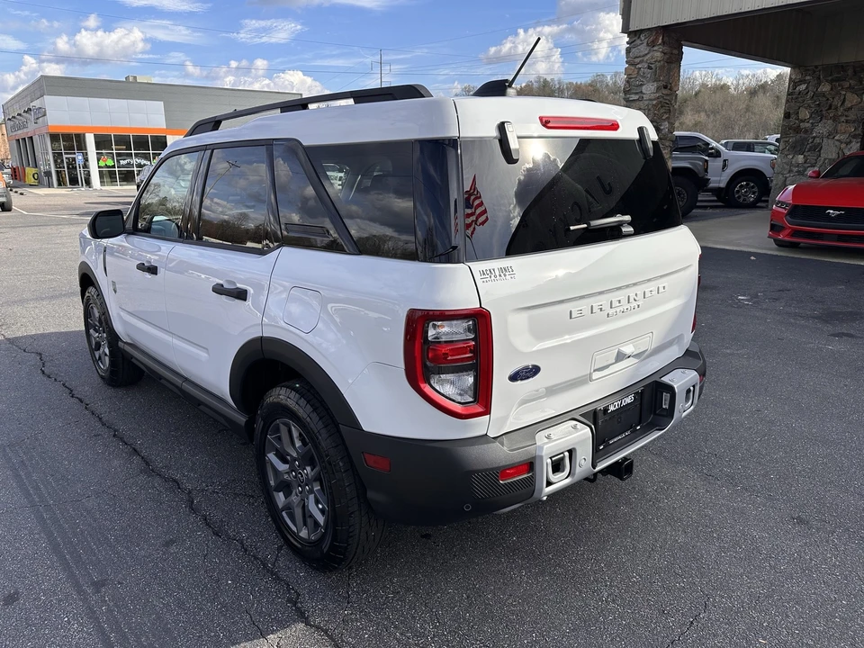 2025 Ford Bronco 6th Gen - Image 8 of 12
