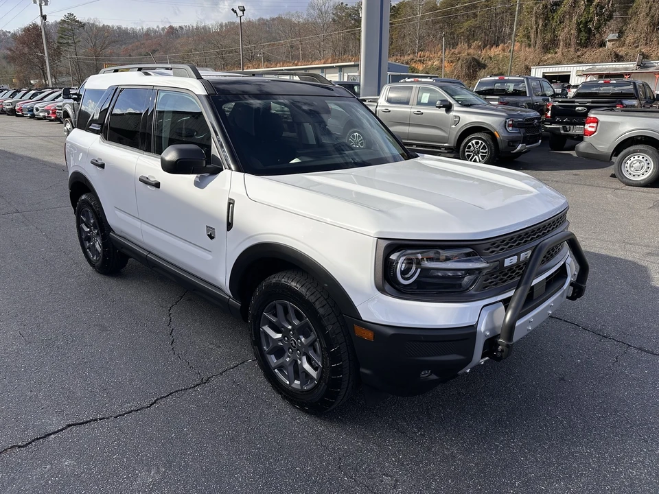 2025 Ford Bronco 6th Gen - Image 4 of 12