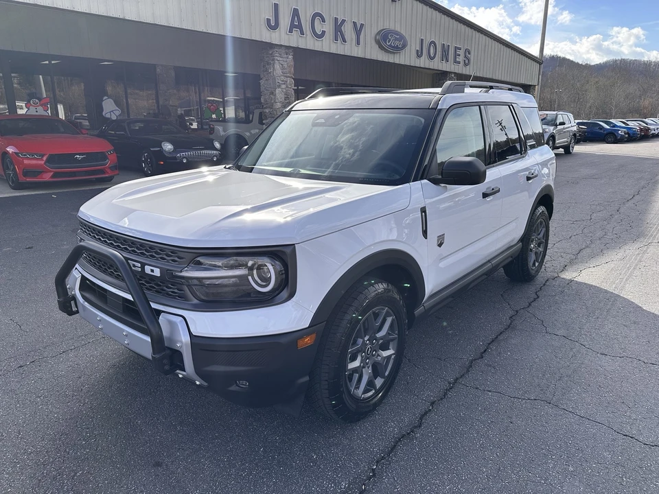 2025 Ford Bronco 6th Gen - Image 2 of 12