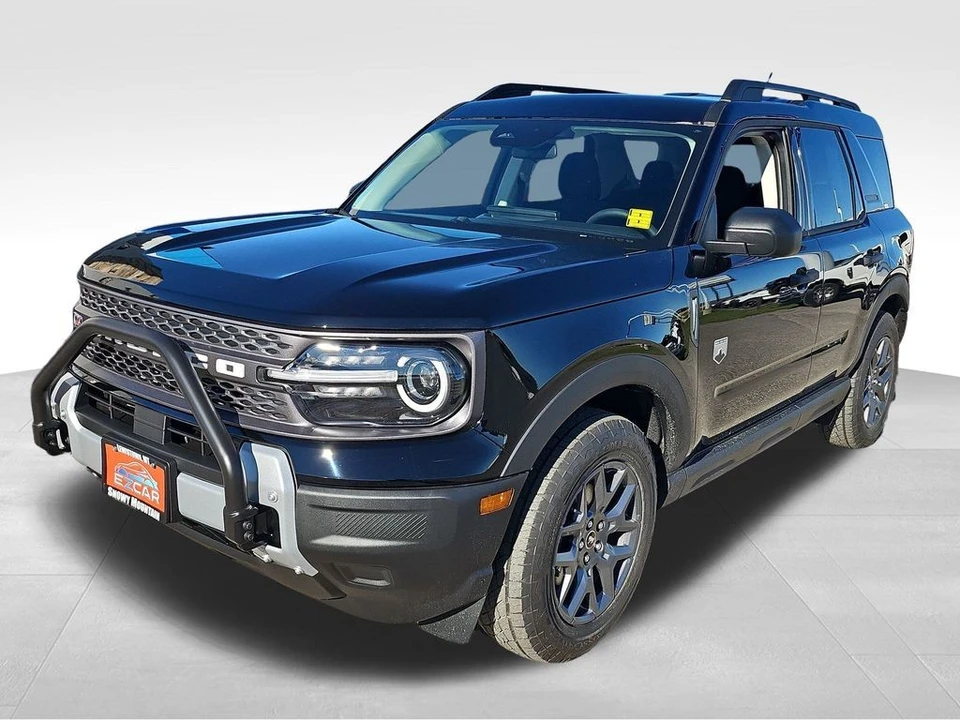2025 Ford Bronco 6th Gen - Image 17 of 21