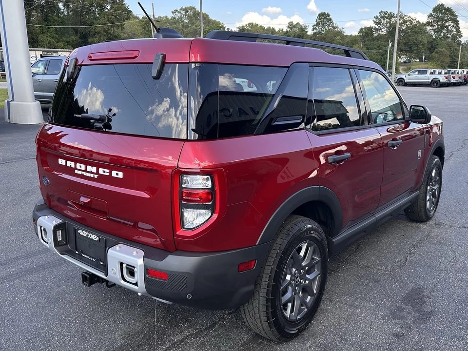 2025 Ford Bronco 6th Gen - Image 6 of 21