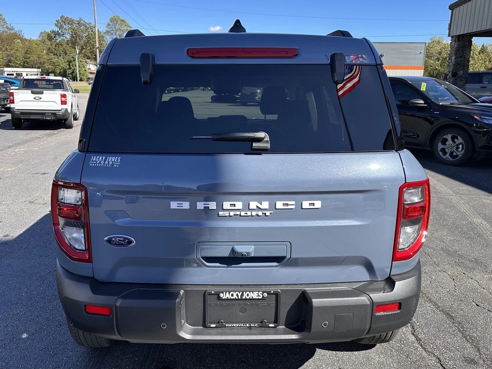 2025 Ford Bronco 6th Gen - Image 7 of 21