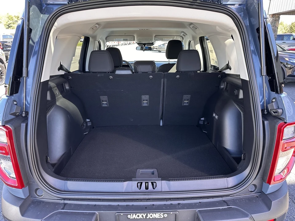 2025 Ford Bronco 6th Gen - Image 17 of 21