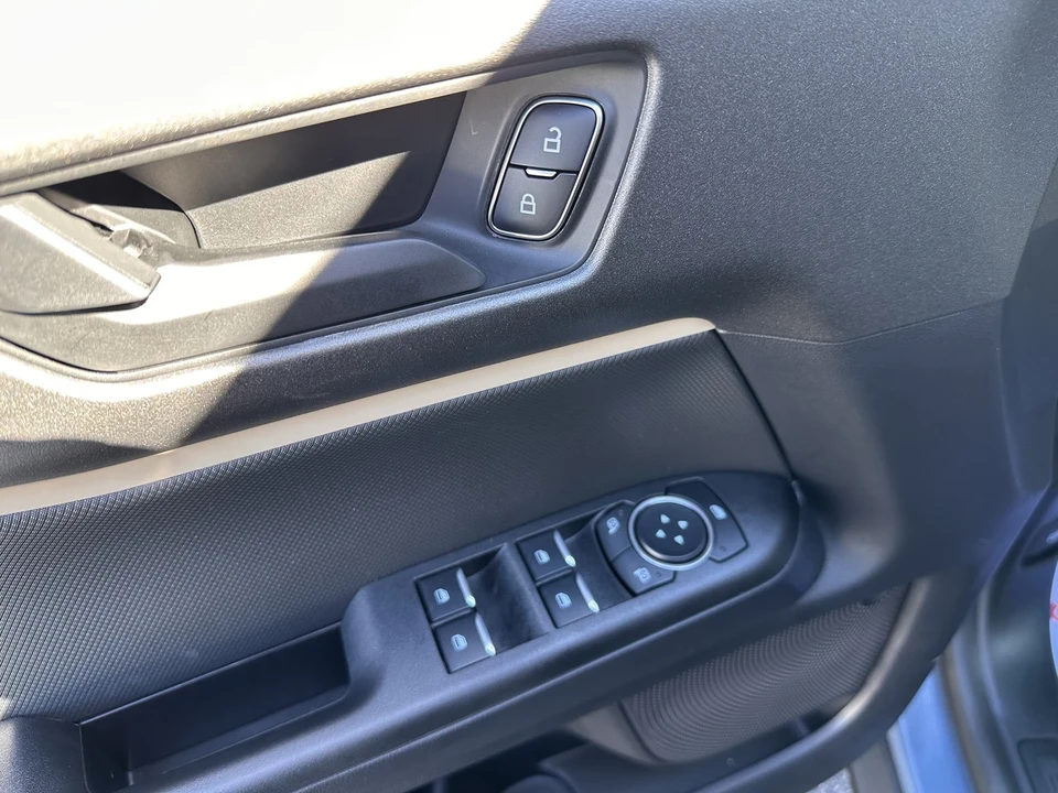 2025 Ford Bronco 6th Gen - Image 18 of 21
