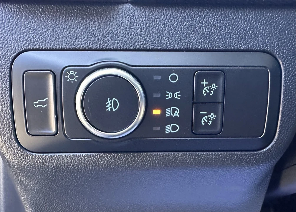 2025 Ford Bronco 6th Gen - Image 19 of 21
