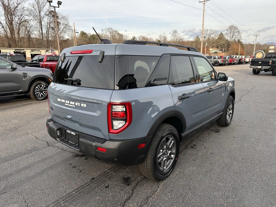 2025 Ford Bronco 6th Gen - Image 6 of 21