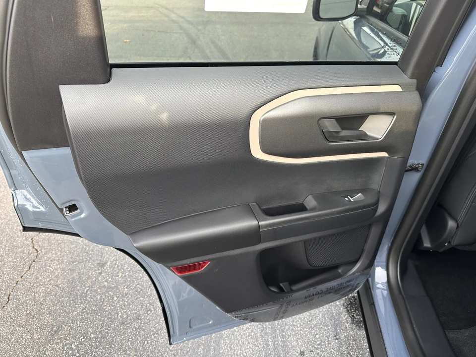 2025 Ford Bronco 6th Gen - Image 11 of 21