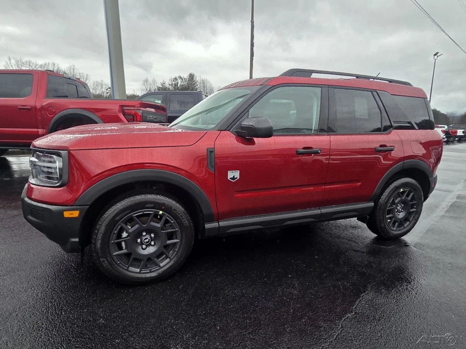 2025 Ford Bronco 6th Gen - Image 15 of 21