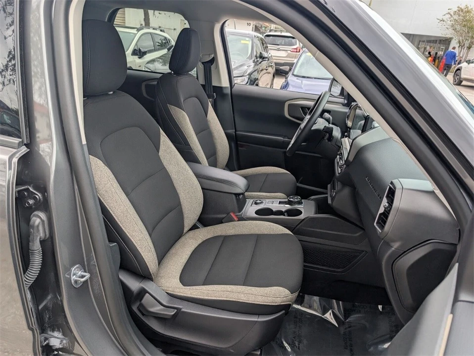 2025 Ford Bronco 6th Gen - Image 21 of 21