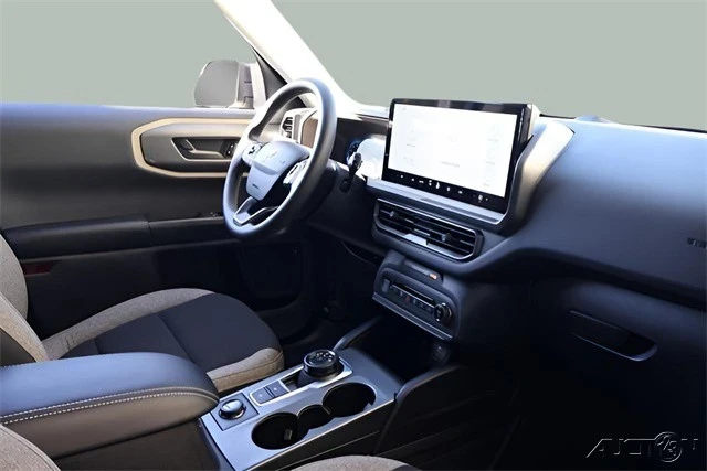 2025 Ford Bronco 6th Gen - Image 19 of 21