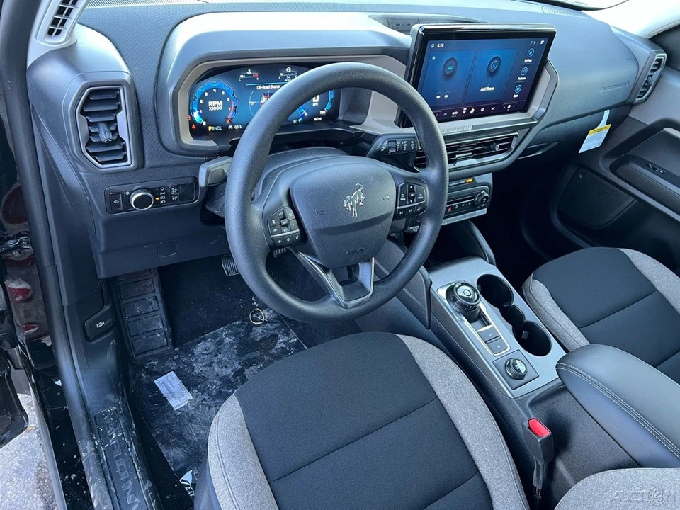 2025 Ford Bronco 6th Gen - Image 14 of 21