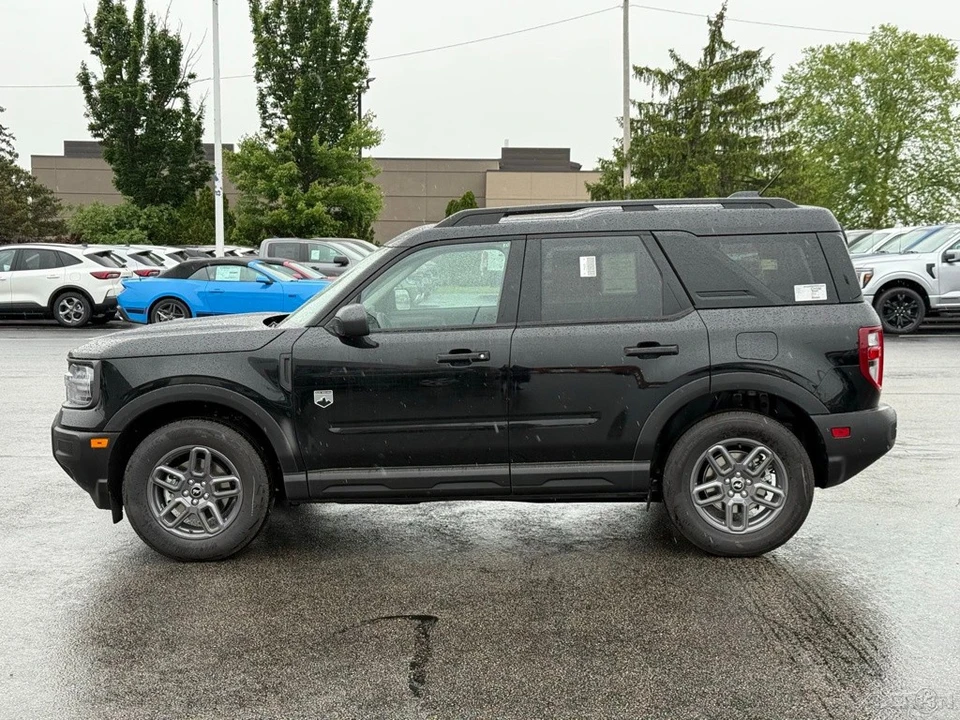 2025 Ford Bronco 6th Gen - Image 2 of 12
