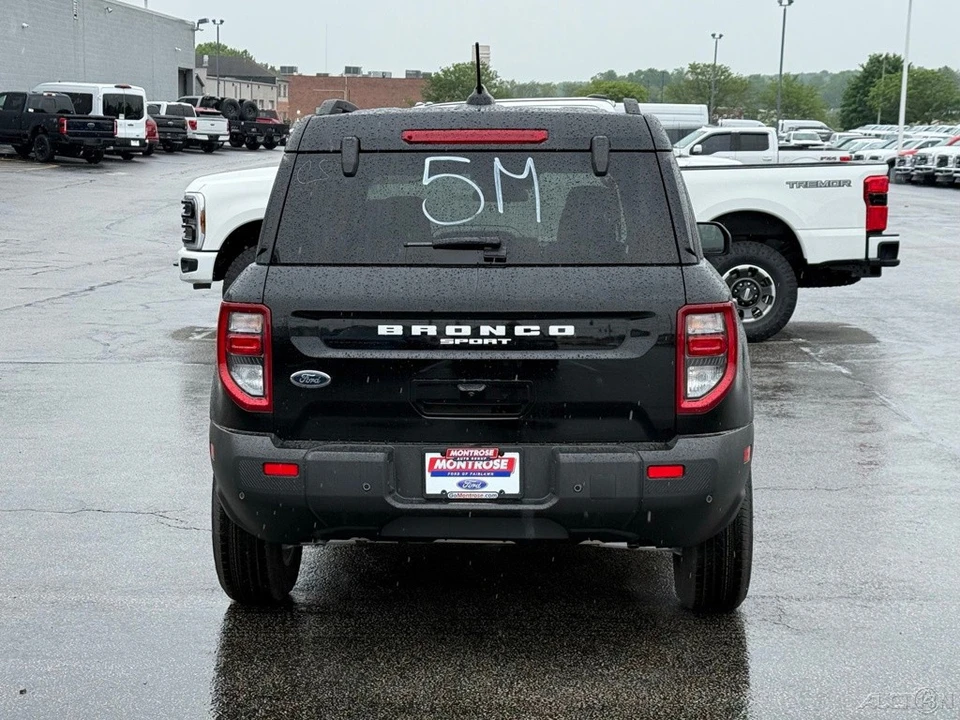 2025 Ford Bronco 6th Gen - Image 5 of 12