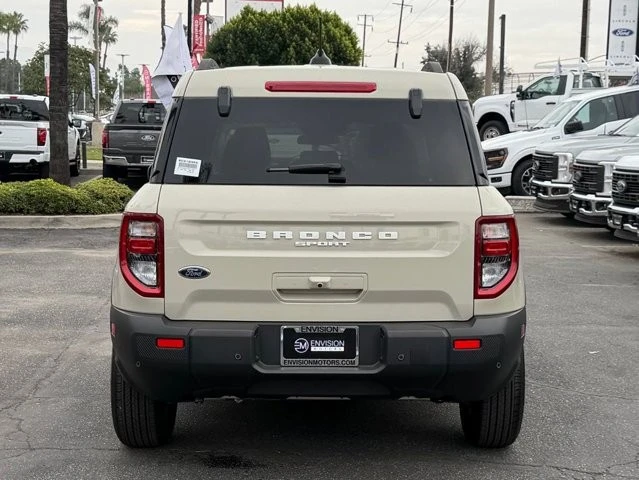 2025 Ford Bronco 6th Gen - Image 10 of 12