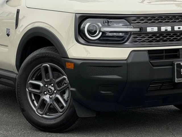 2025 Ford Bronco 6th Gen - Image 4 of 12