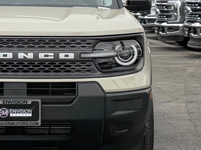 2025 Ford Bronco 6th Gen - Image 6 of 12