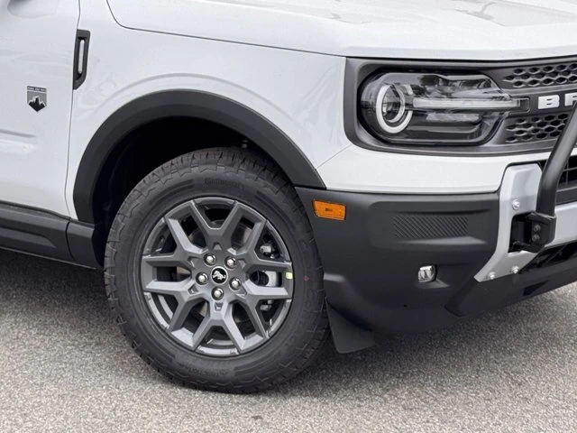 2025 Ford Bronco 6th Gen - Image 4 of 12
