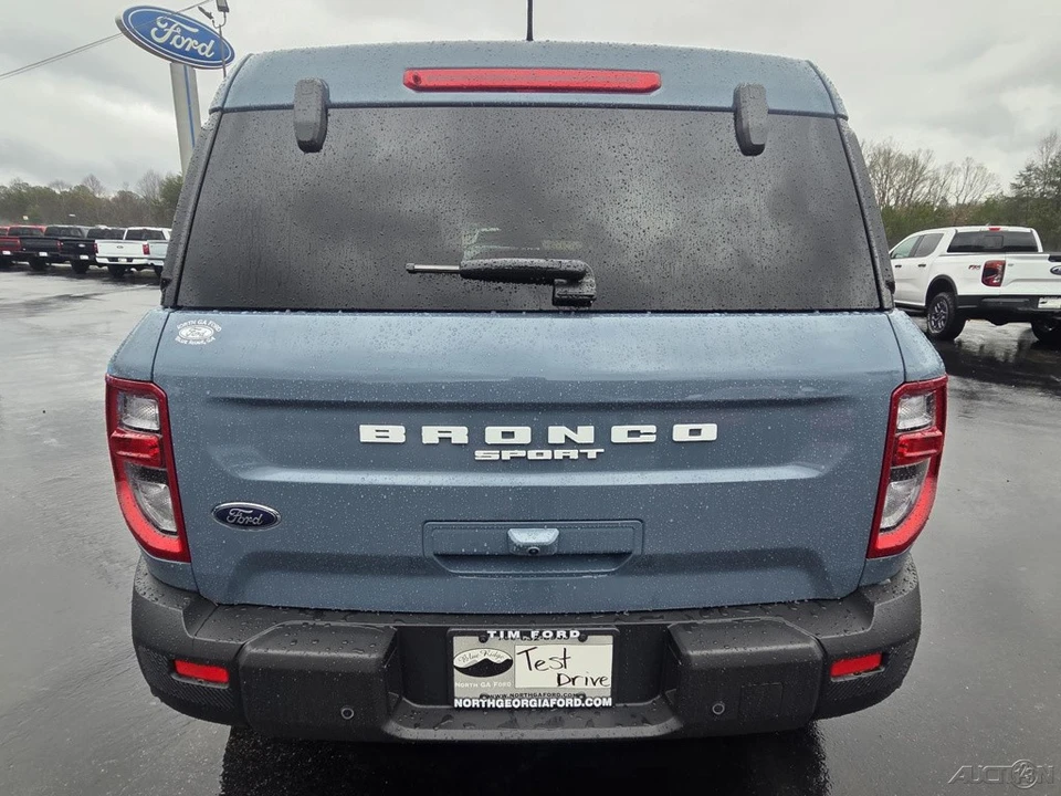 2025 Ford Bronco 6th Gen - Image 11 of 21
