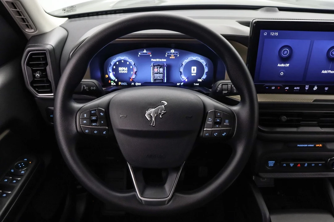 2025 Ford Bronco 6th Gen - Image 15 of 21